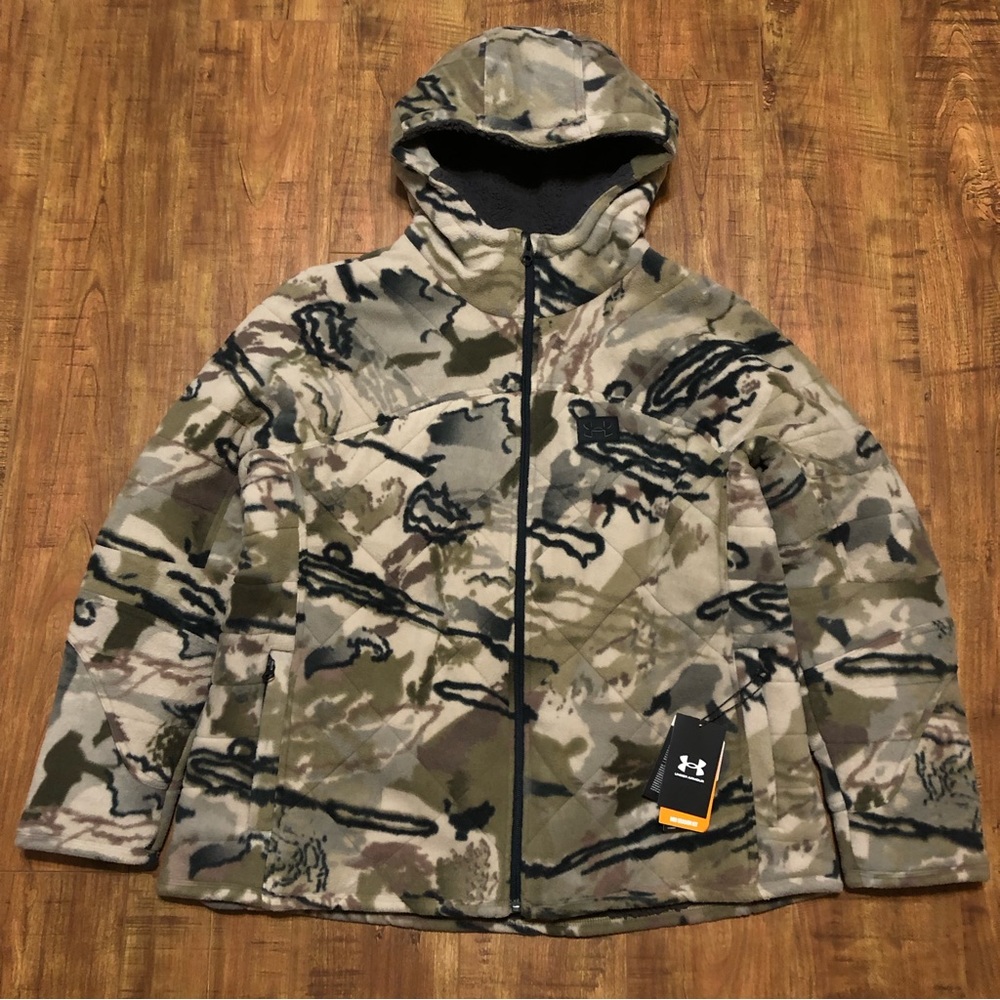 NEW Under Armour Rut Windproof Jacket Camo Women’s